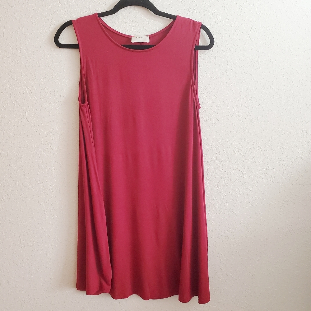 Everly Maroon Sleeveless Swing Dress Size Medium